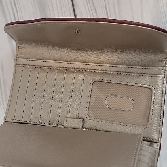 Dana Buchman Floral Print Clutch Wallet - Picture 5 of 8